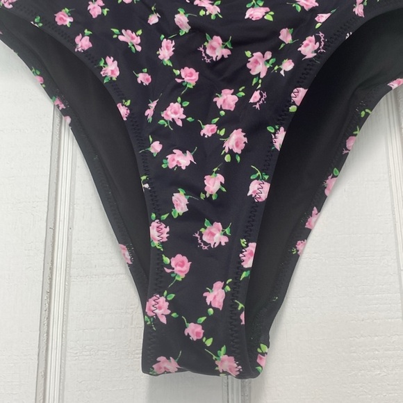 VS PINK V Crossover High-Waist Bikini Bottom Pure Black FLoral - Picture 6 of 11